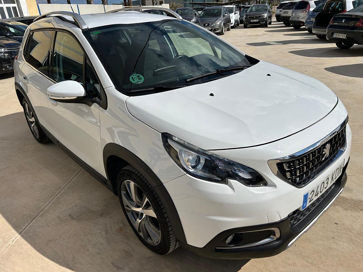 PEUGEOT 2008 ALLURE 1.2 E-THP AUTO SPANISH LHD IN SPAIN 82000 MILES 1 OWNER 2017